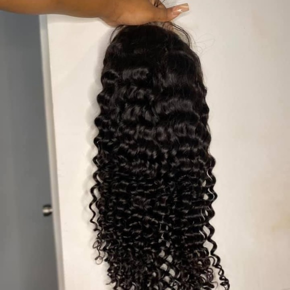 Wig vendor - Picture 3 of 4